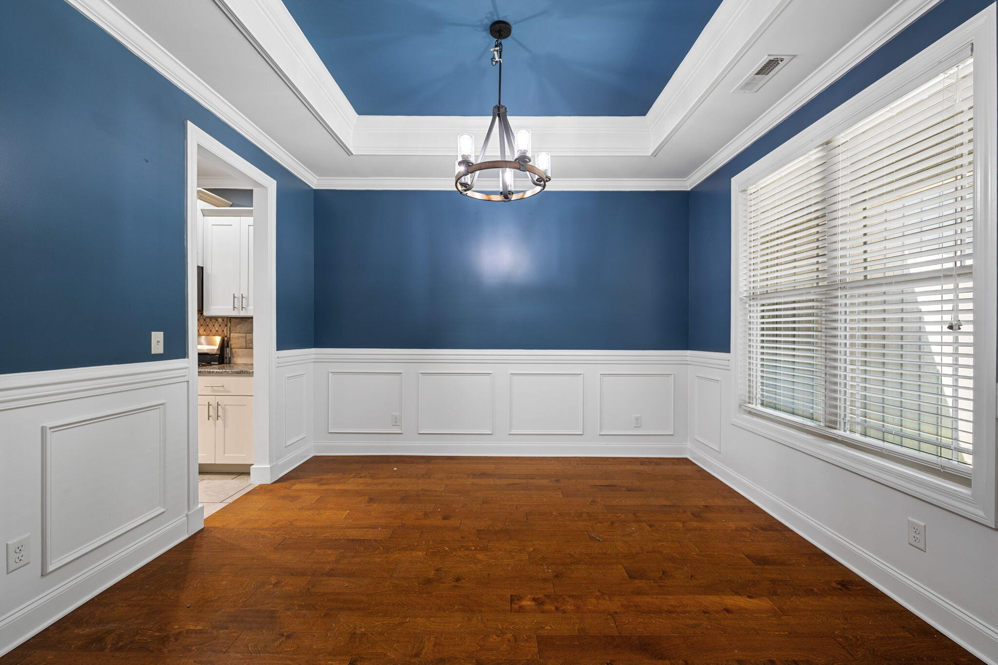 8208 Igou Gap Road Chattanooga, TN 37421 - Photo 16 of 52 31-web-or-mls-DSC_1847-95