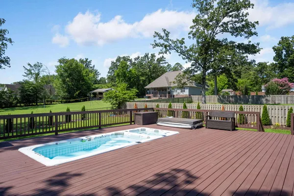 $449,900 | 8208 Igou Gap Road, Chattanooga, TN 37421