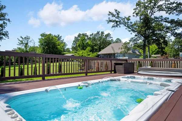 $449,900 | 8208 Igou Gap Road, Chattanooga, TN 37421