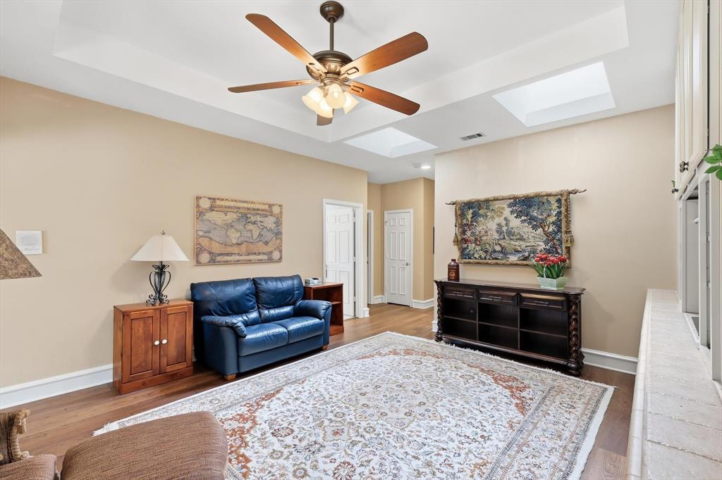 3413 Lantz Circle Plano, TX 75025 - Photo 20 of 38 a living room with furniture