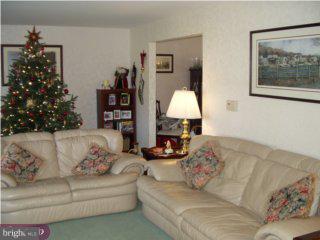 1590 Vernon Road Blue Bell, PA 19422 - Photo 4 of 6 Gallery Image 4