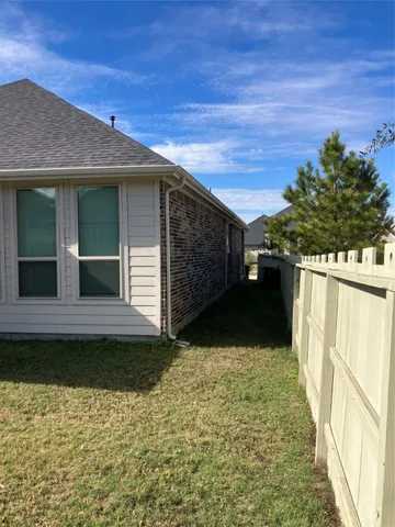 $480,000 | 10442 Eastern Bluestar Drive, Conroe, TX 77385