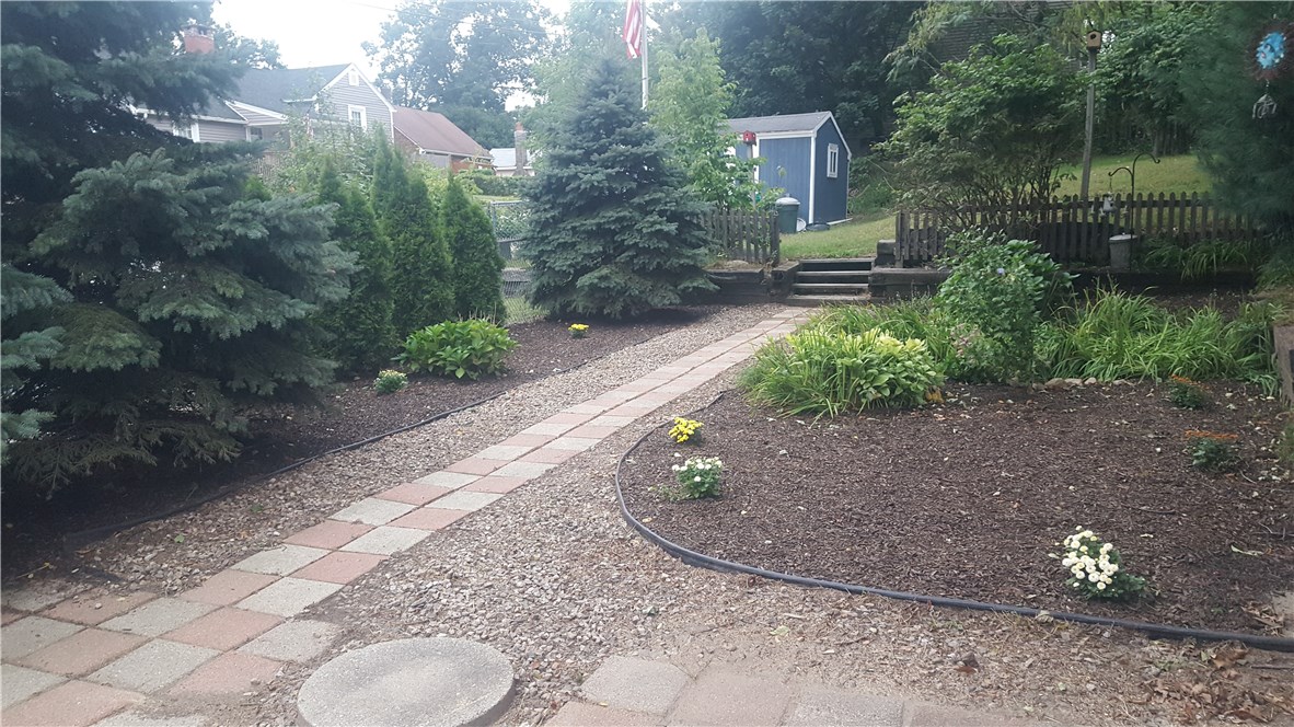 113 Arnold Road Coventry, RI 02816 - Photo 6 of 29