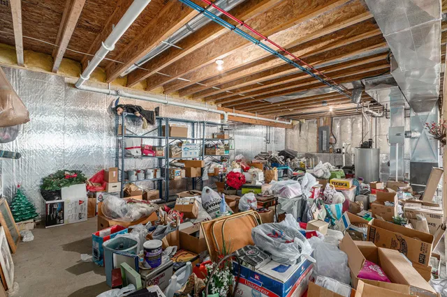 $499,500 | 3560 Woodfield Court, Hamilton, MI 49419