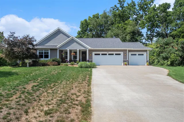 $499,500 | 3560 Woodfield Court, Hamilton, MI 49419