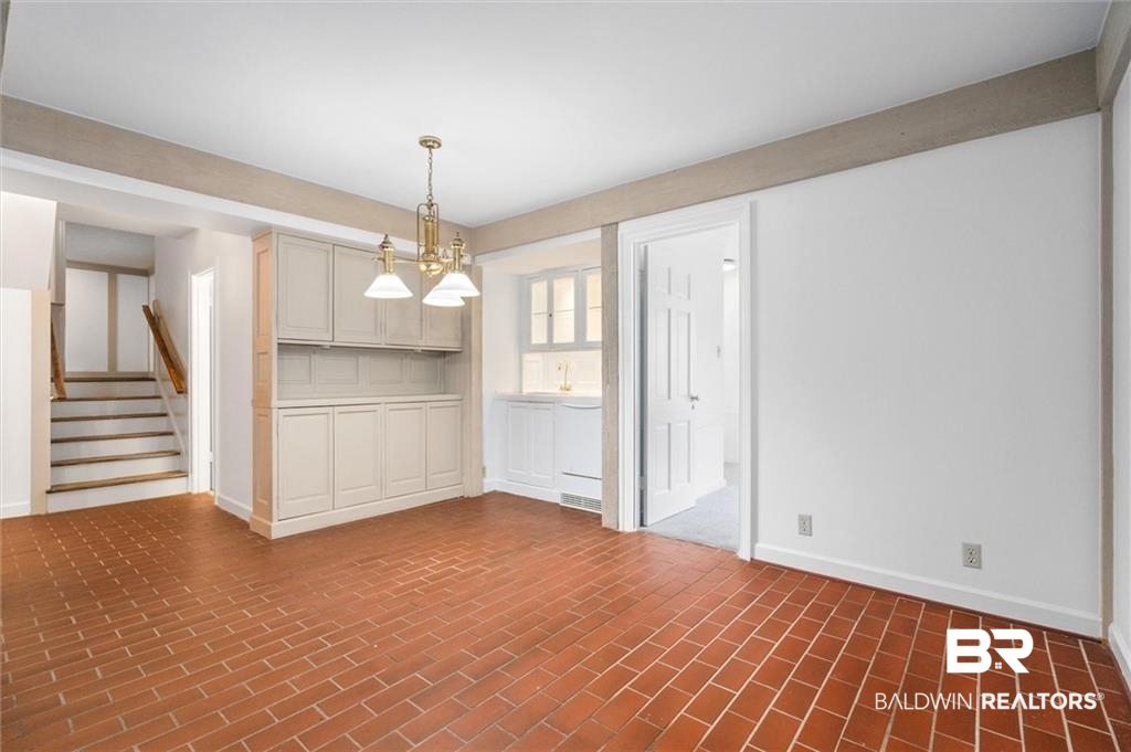 524 East Spring Park Drive Mobile, AL 36608 - Photo 9 of 34