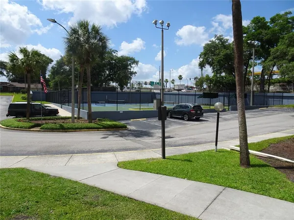 $1,750 | 2 Escondido Circle, Unit 185, Altamonte Springs, FL 32701