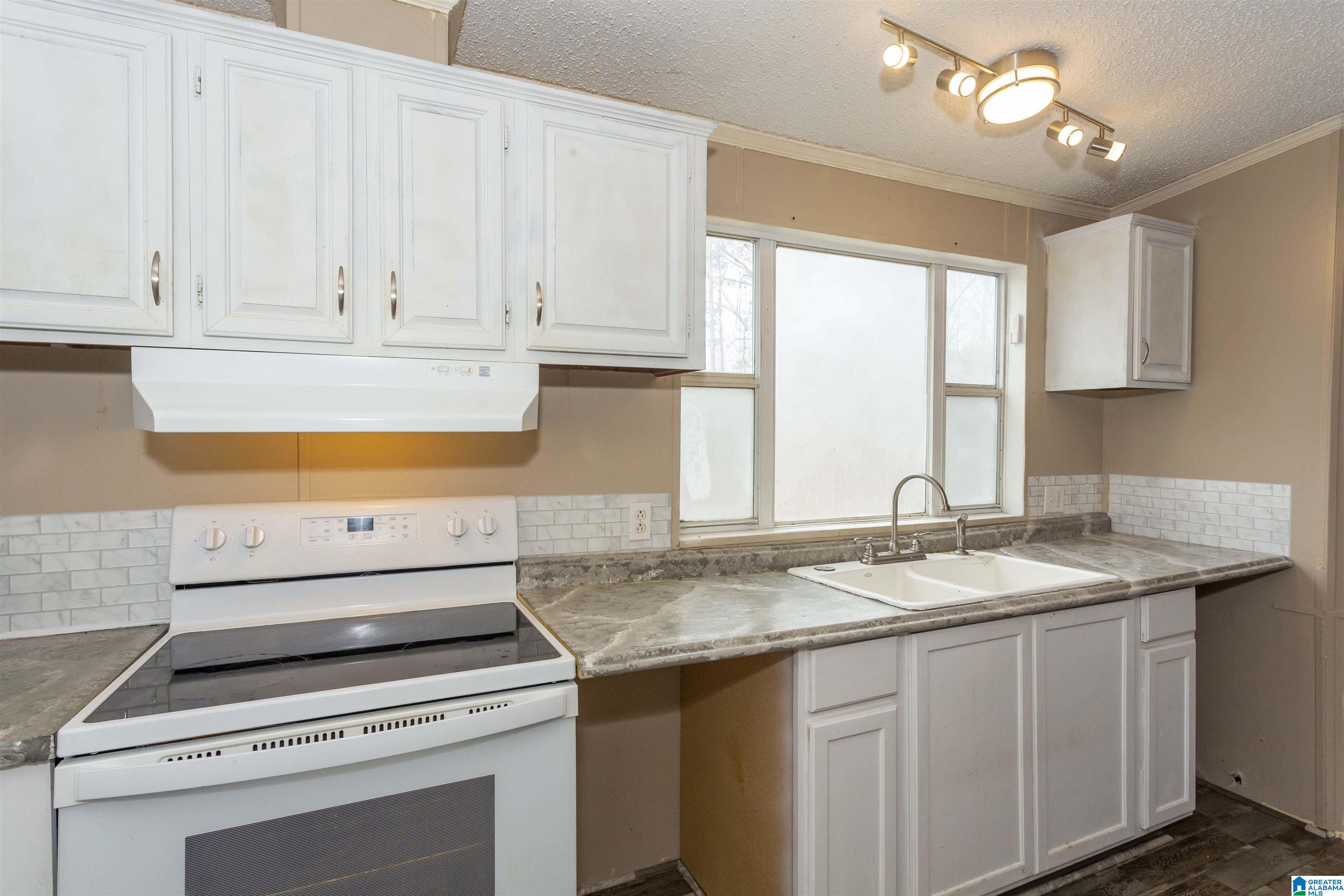 2226 Chula Vista Mtn Road Pell City, AL 35125 - Photo 10 of 47