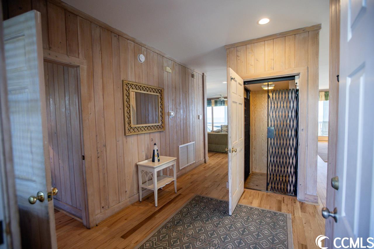 230 Sea Oats Circle Pawleys Island, SC 29585 - Photo 5 of 39