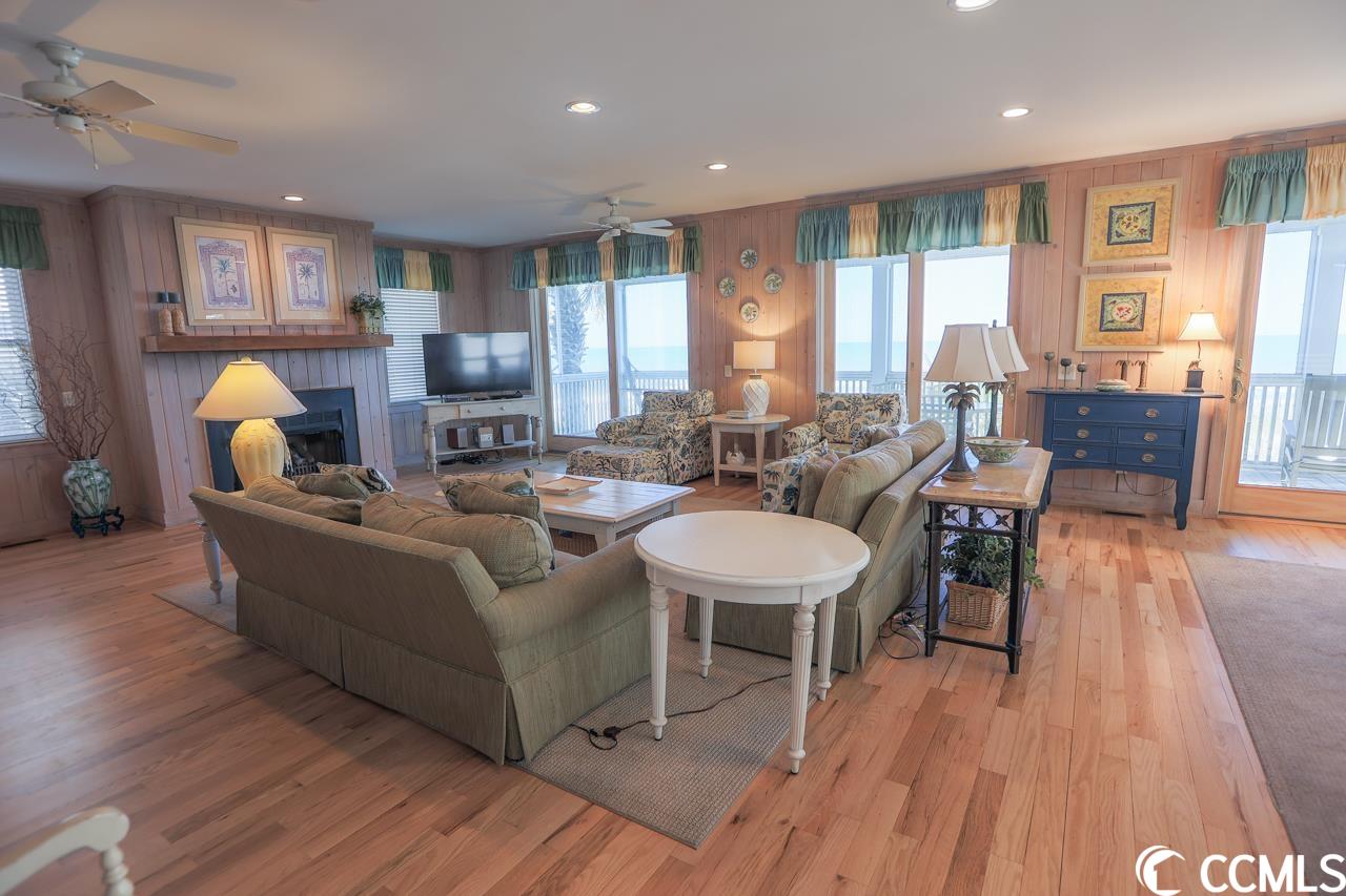 230 Sea Oats Circle Pawleys Island, SC 29585 - Photo 7 of 39