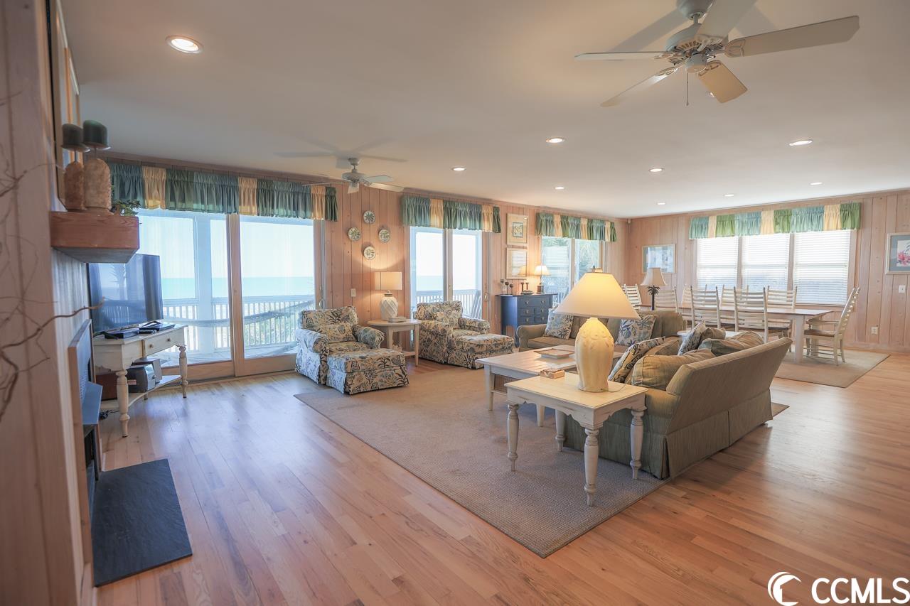 230 Sea Oats Circle Pawleys Island, SC 29585 - Photo 9 of 39