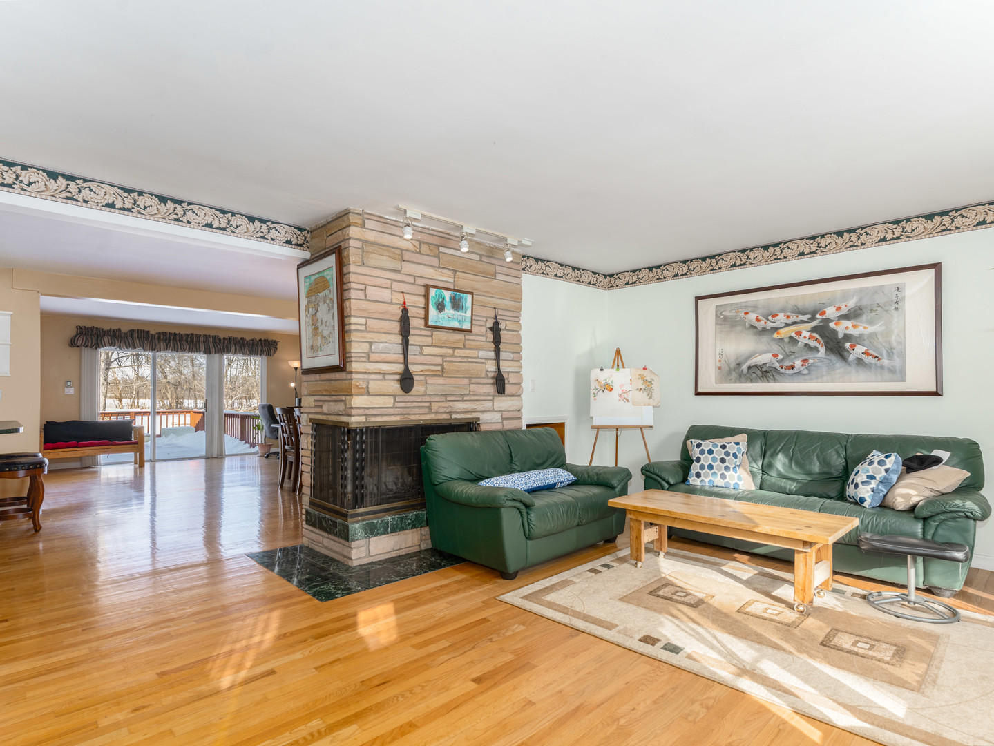 178 Brookhill Road Libertyville, IL 60048 - Photo 10 of 39 a living room with furniture and a fireplace