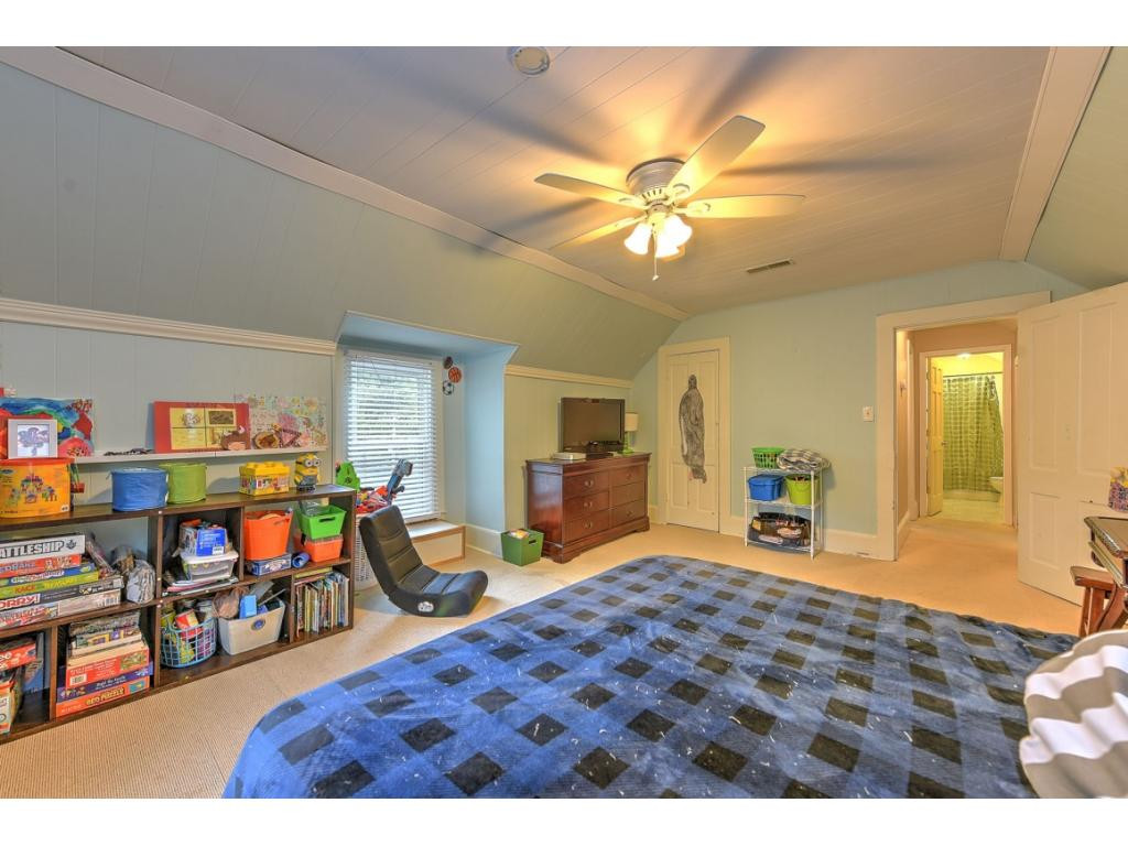 2904 Cherokee Road Johnson City, TN 37604 - Photo 31 of 36 Photo 31