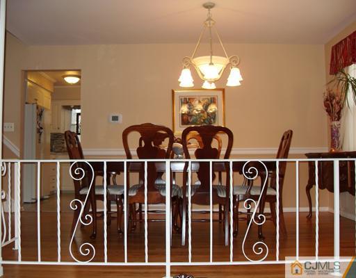 11 Alexander Road East Brunswick, NJ 08816 - Photo 9 of 21 Gallery Image 9