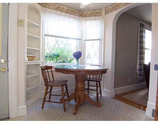 74 Ely Avenue West Springfield, MA 01089 - Photo 6 of 22 a dining room with furniture and window