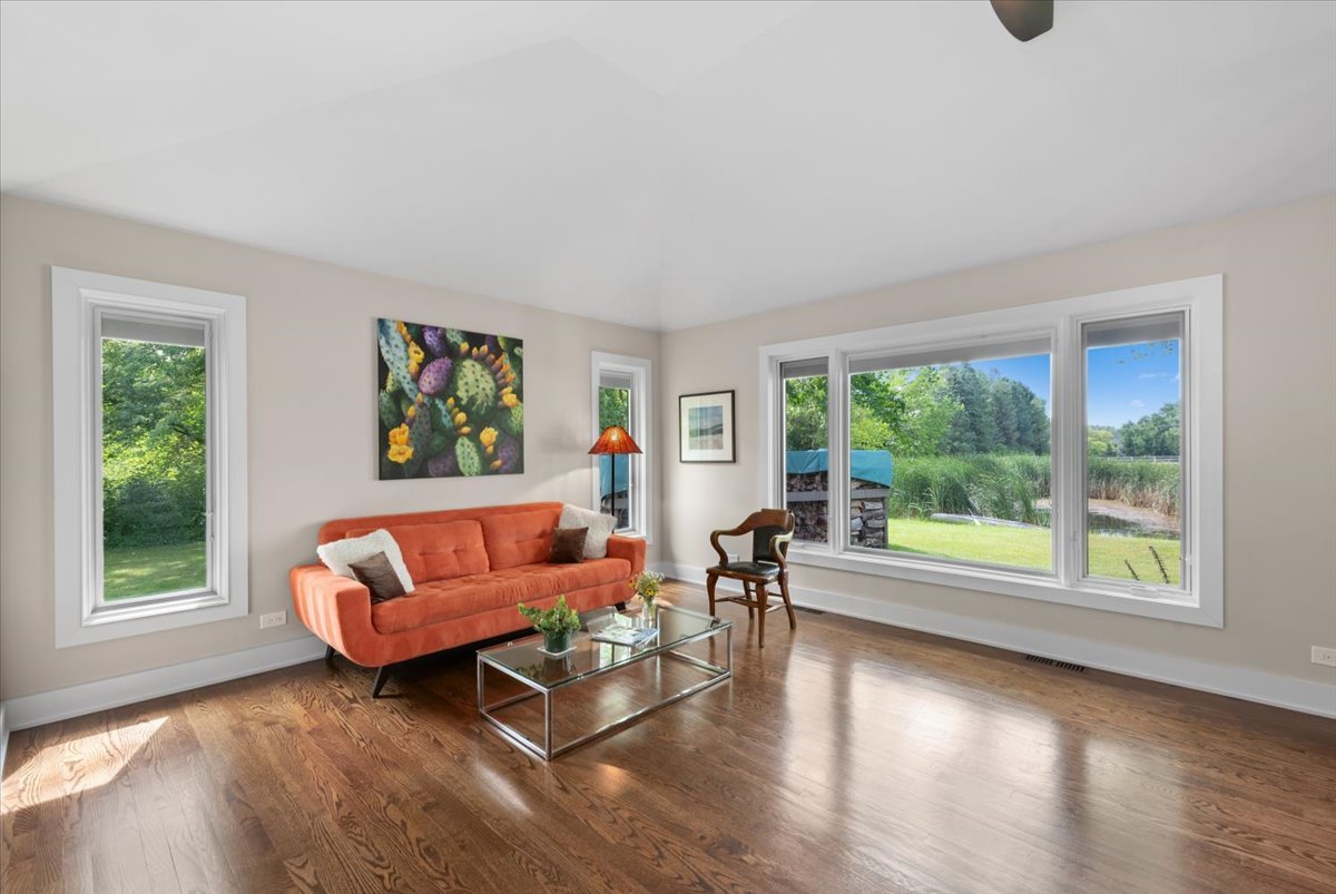 5908 Edgewood Road Crystal Lake, IL 60012 - Photo 8 of 60 a living room with furniture and a large window