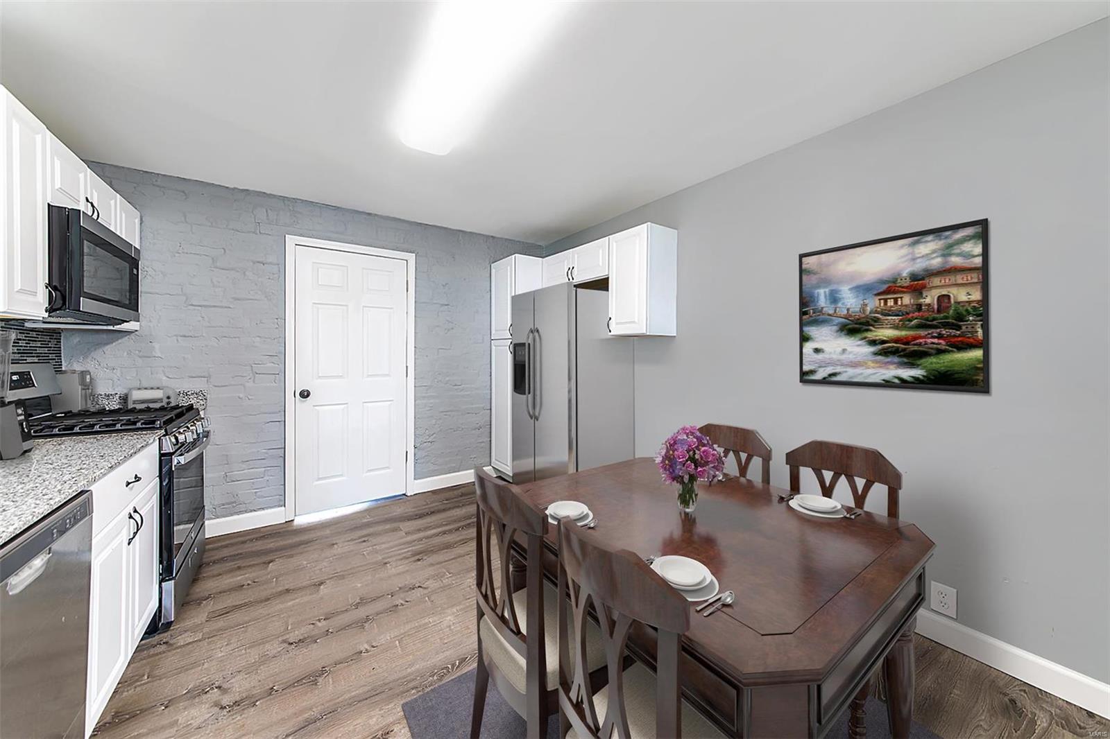 725 Military Road St. Louis, MO 63125 - Photo 15 of 34 Gallery Image 15