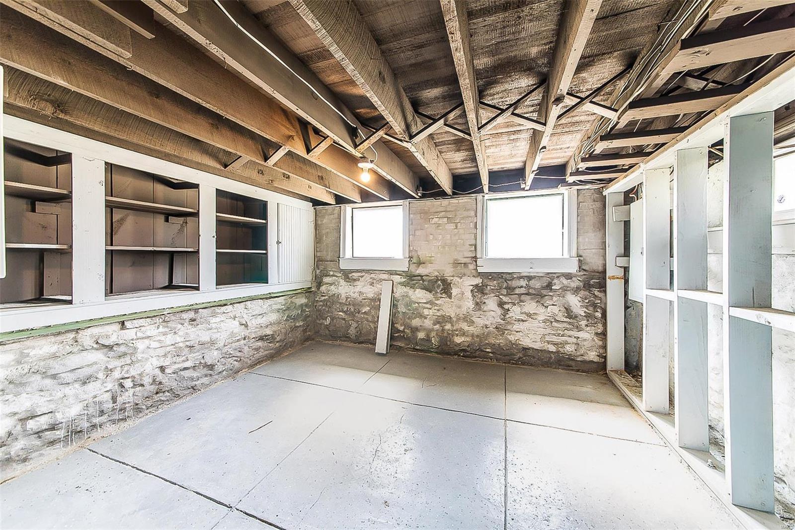 725 Military Road St. Louis, MO 63125 - Photo 31 of 34 Gallery Image 31