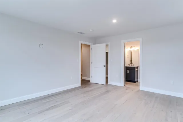 $1,098,885 | 11 Braeden Drive, Unit 5, Thornton, NH 03285