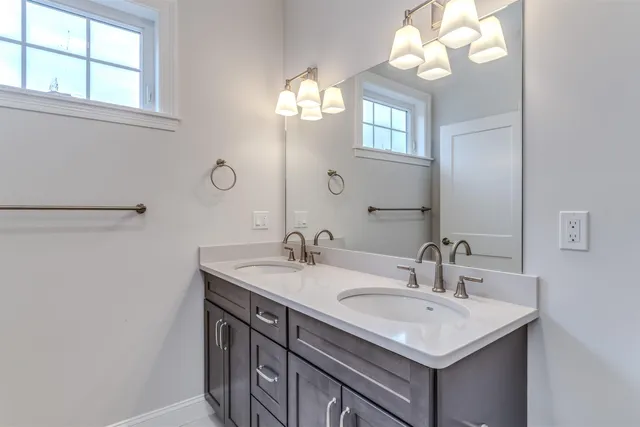 $1,098,885 | 11 Braeden Drive, Unit 5, Thornton, NH 03285