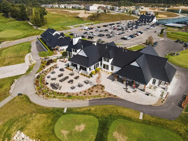 $1,098,885 | 11 Braeden Drive, Unit 5, Thornton, NH 03285