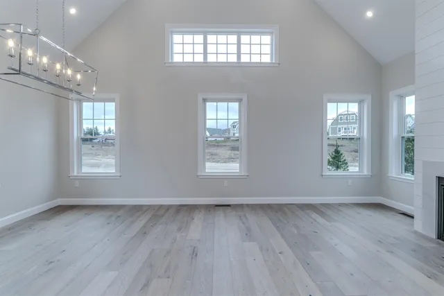 $1,098,885 | 11 Braeden Drive, Unit 5, Thornton, NH 03285