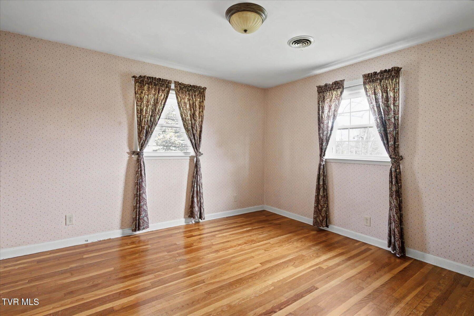 4525 Chickasaw Road Kingsport, TN 37664 - Photo 26 of 49 26-4525 Chickasaw-26