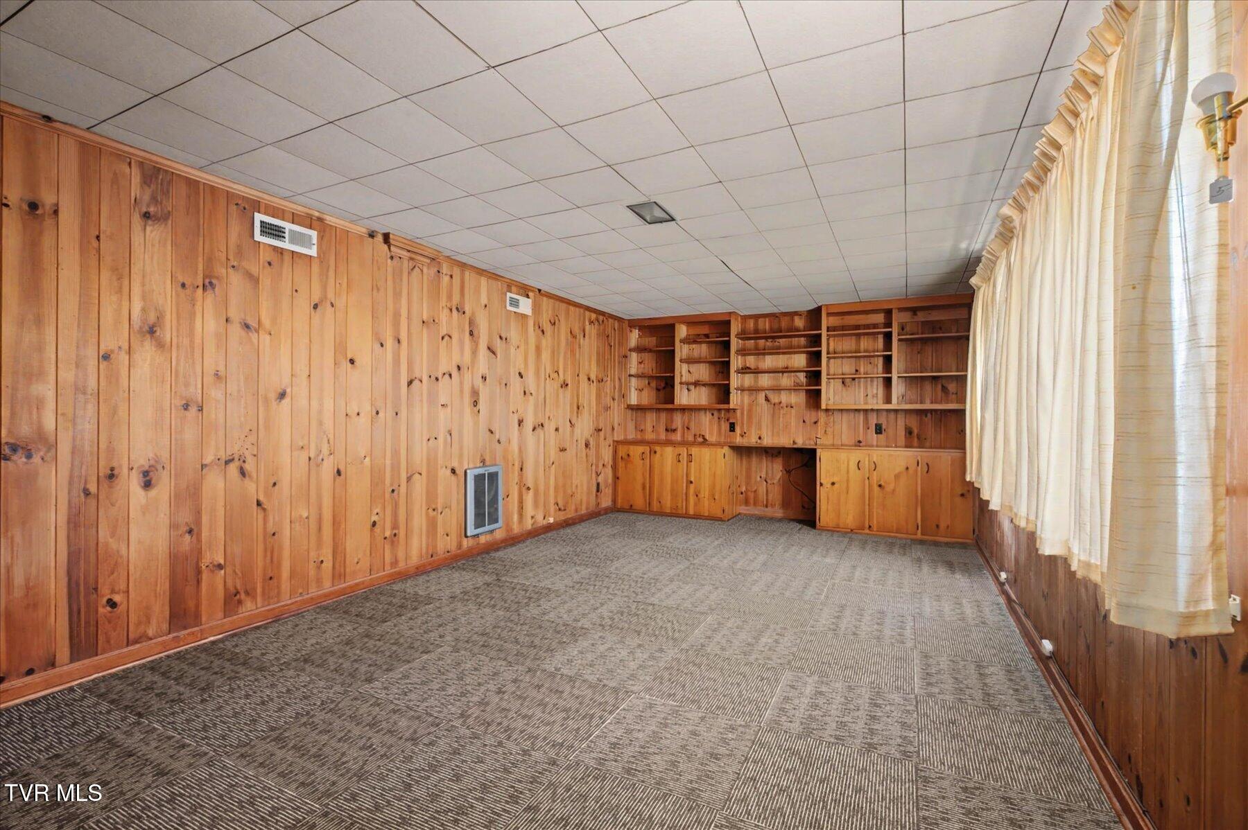 4525 Chickasaw Road Kingsport, TN 37664 - Photo 35 of 49 35-4525 Chickasaw-35