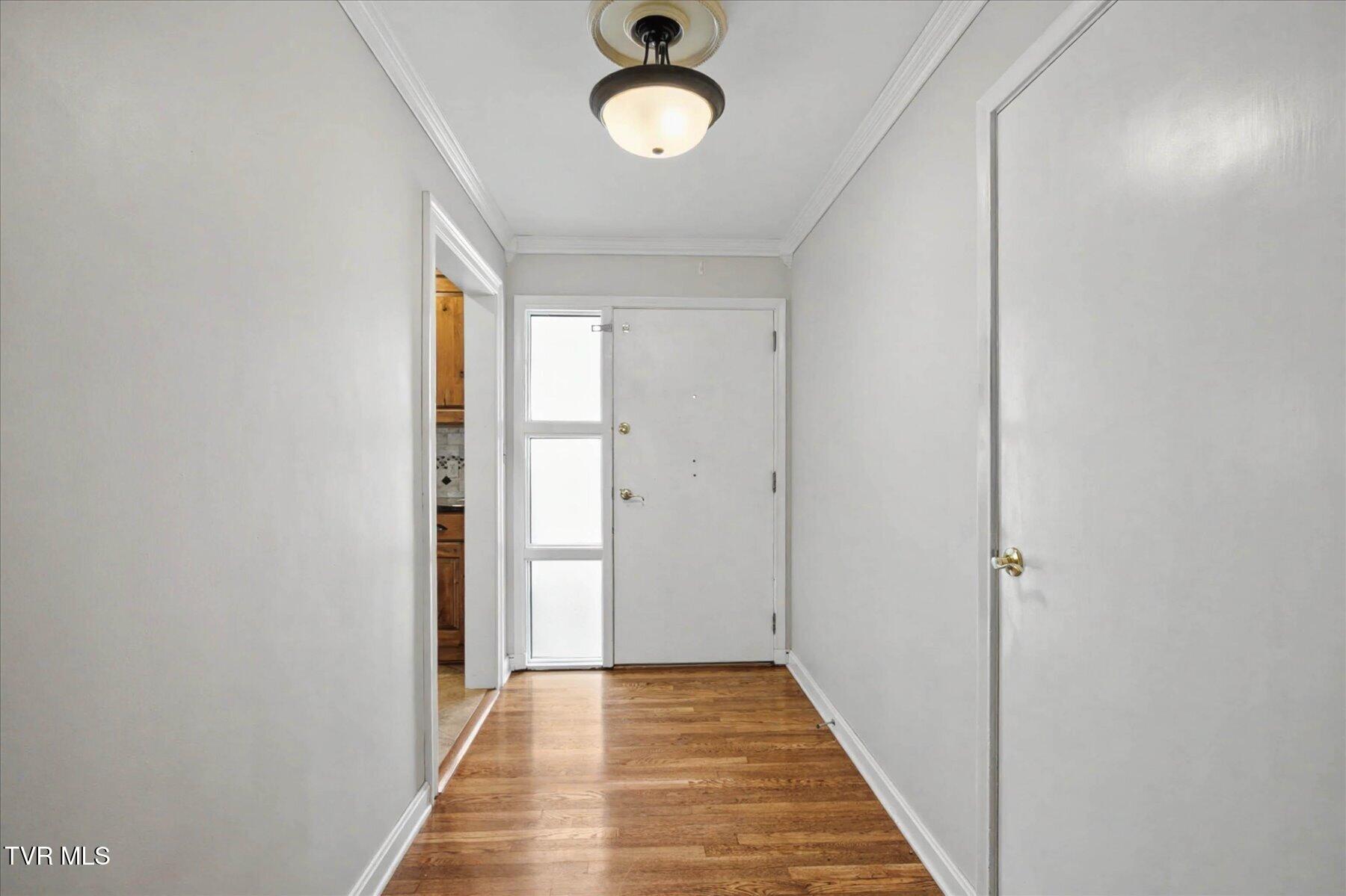 4525 Chickasaw Road Kingsport, TN 37664 - Photo 6 of 49 06-4525 Chickasaw-6