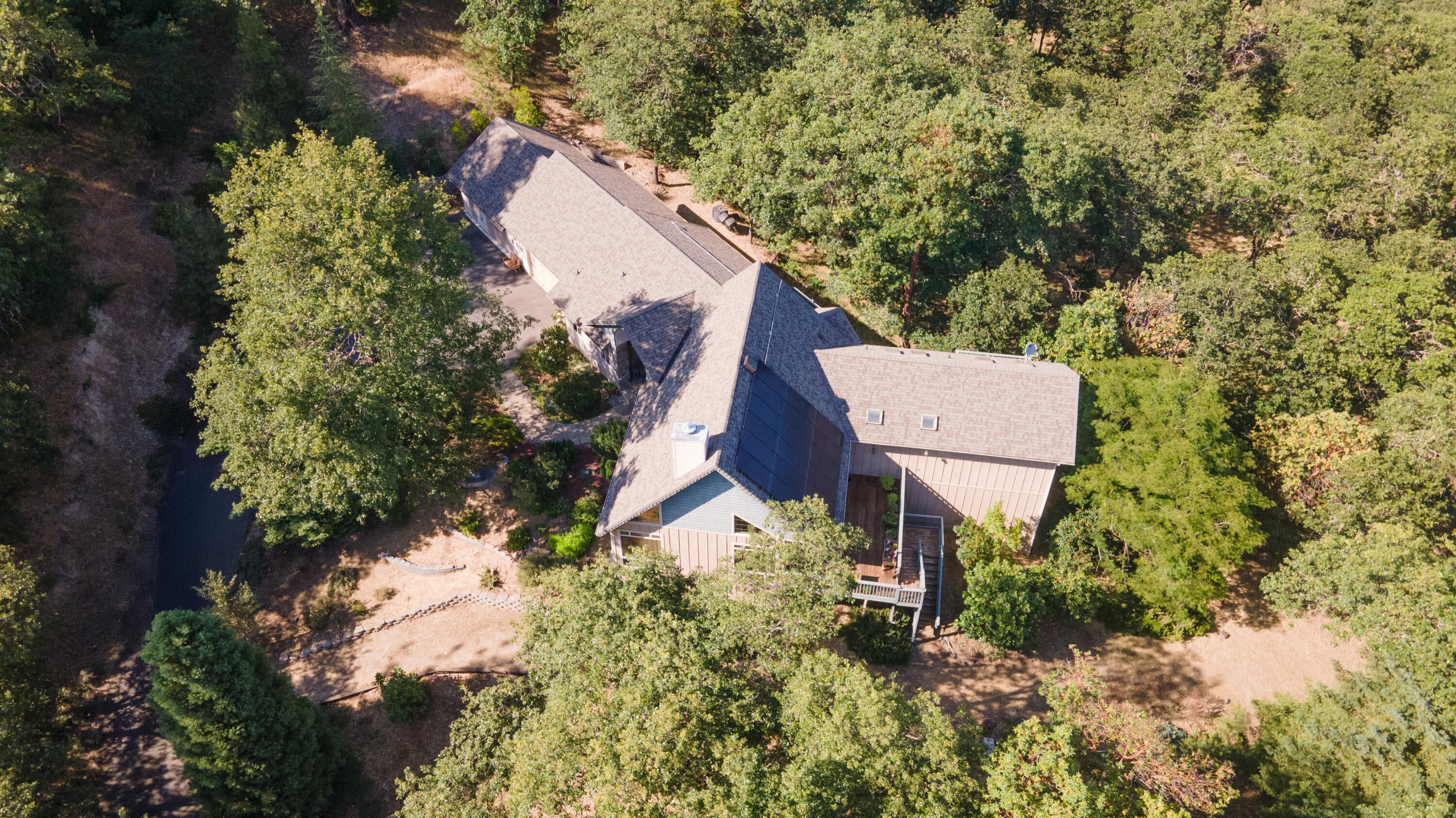 5668 Upper River Road Grants Pass, OR 97526 - Photo 42 of 50 53_dji_0743