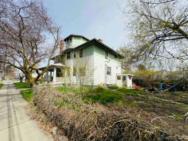 $400,000 | 4722 North Regal Street, Spokane, WA 99217