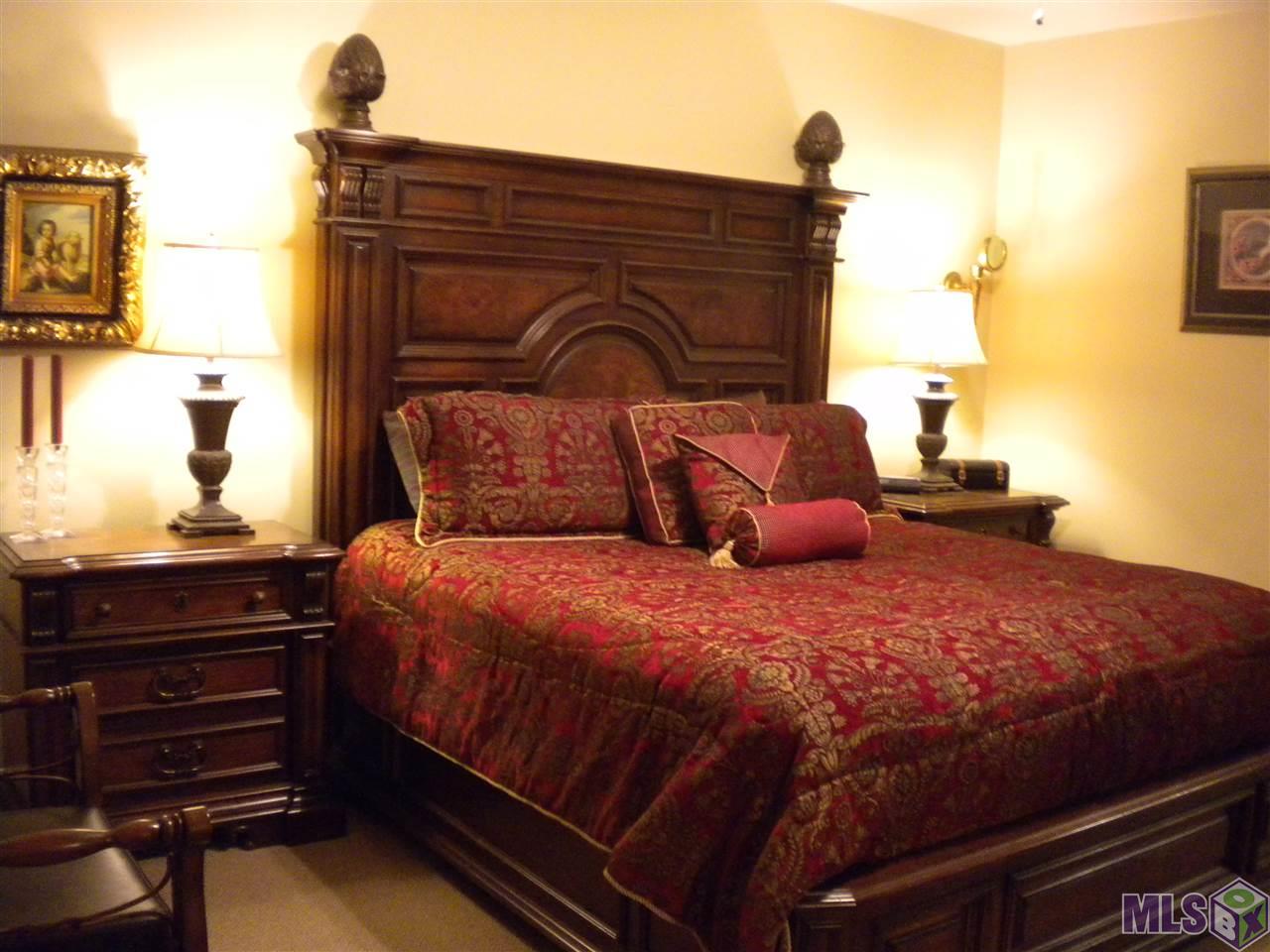 12044 Beauverde Court Baton Rouge, LA 70815 - Photo 13 of 33 master bedroom