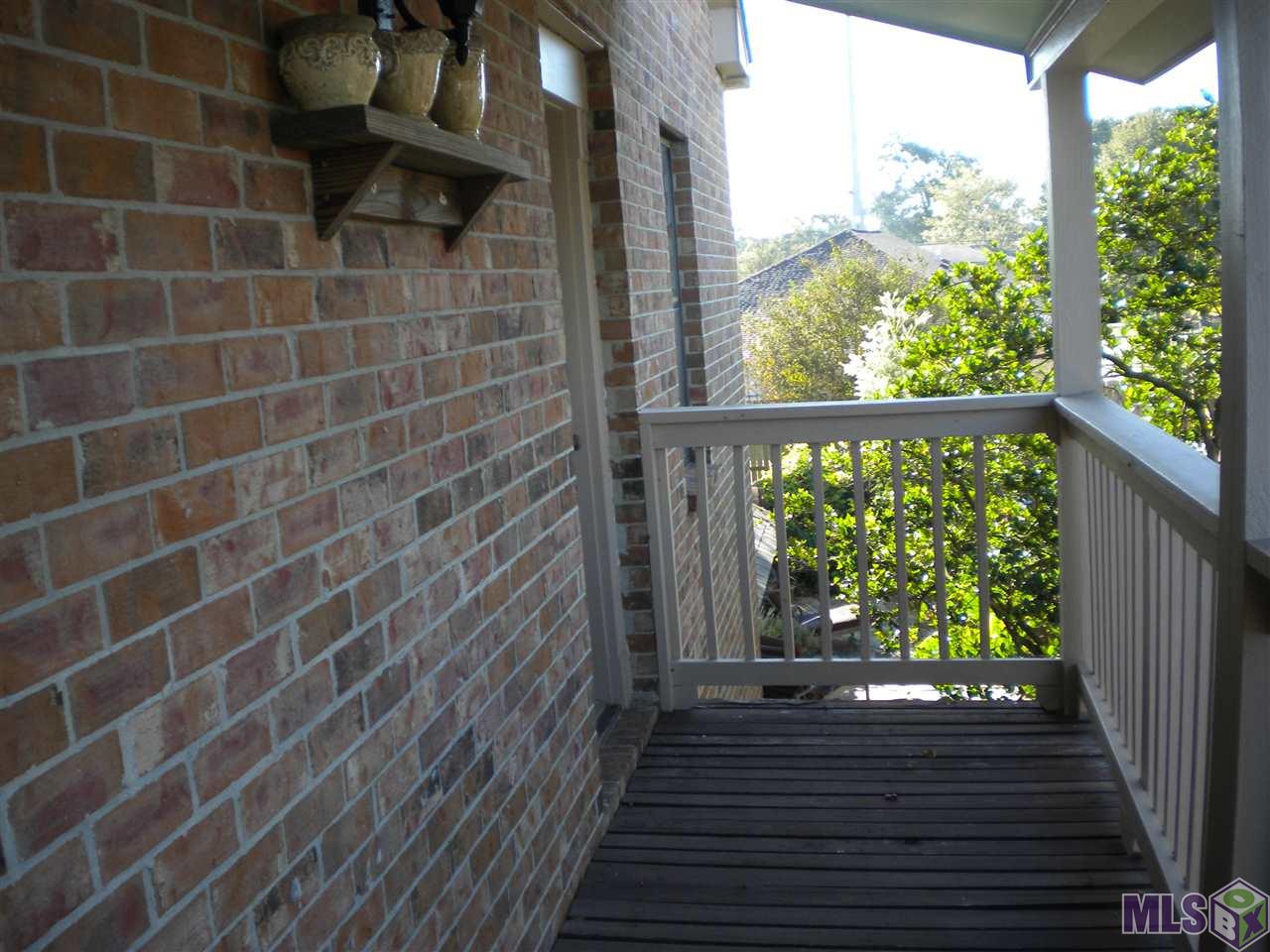 12044 Beauverde Court Baton Rouge, LA 70815 - Photo 28 of 33 balcony