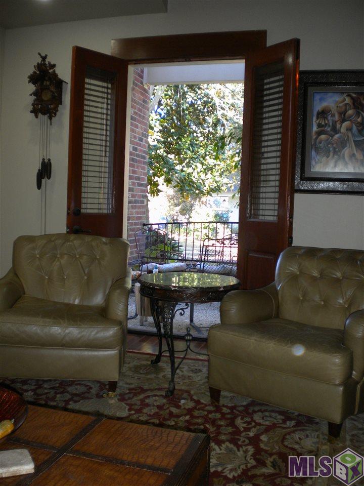 12044 Beauverde Court Baton Rouge, LA 70815 - Photo 7 of 33 living room