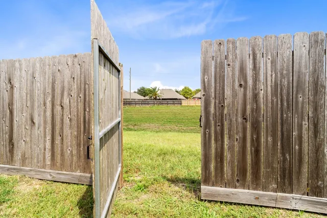 $354,999 | 24830 Mason Trail Drive, Katy, TX 77493