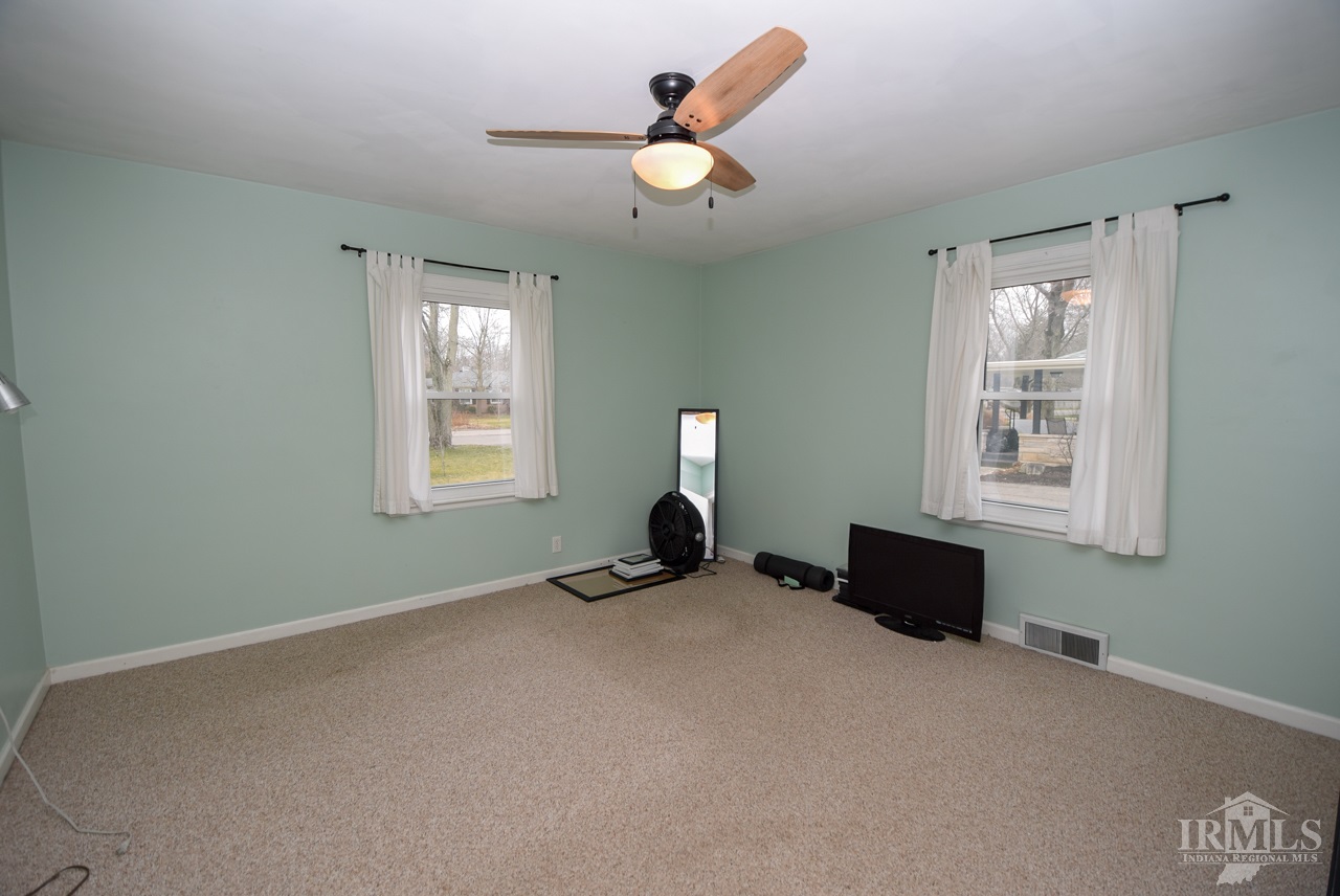 3108 West Riverside Avenue Muncie, IN 47304 - Photo 14 of 29 Gallery Image 14