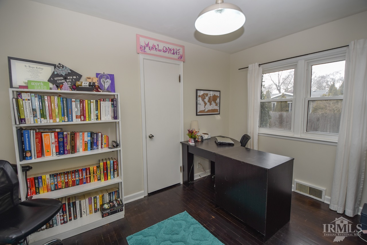 3108 West Riverside Avenue Muncie, IN 47304 - Photo 20 of 29 Gallery Image 20