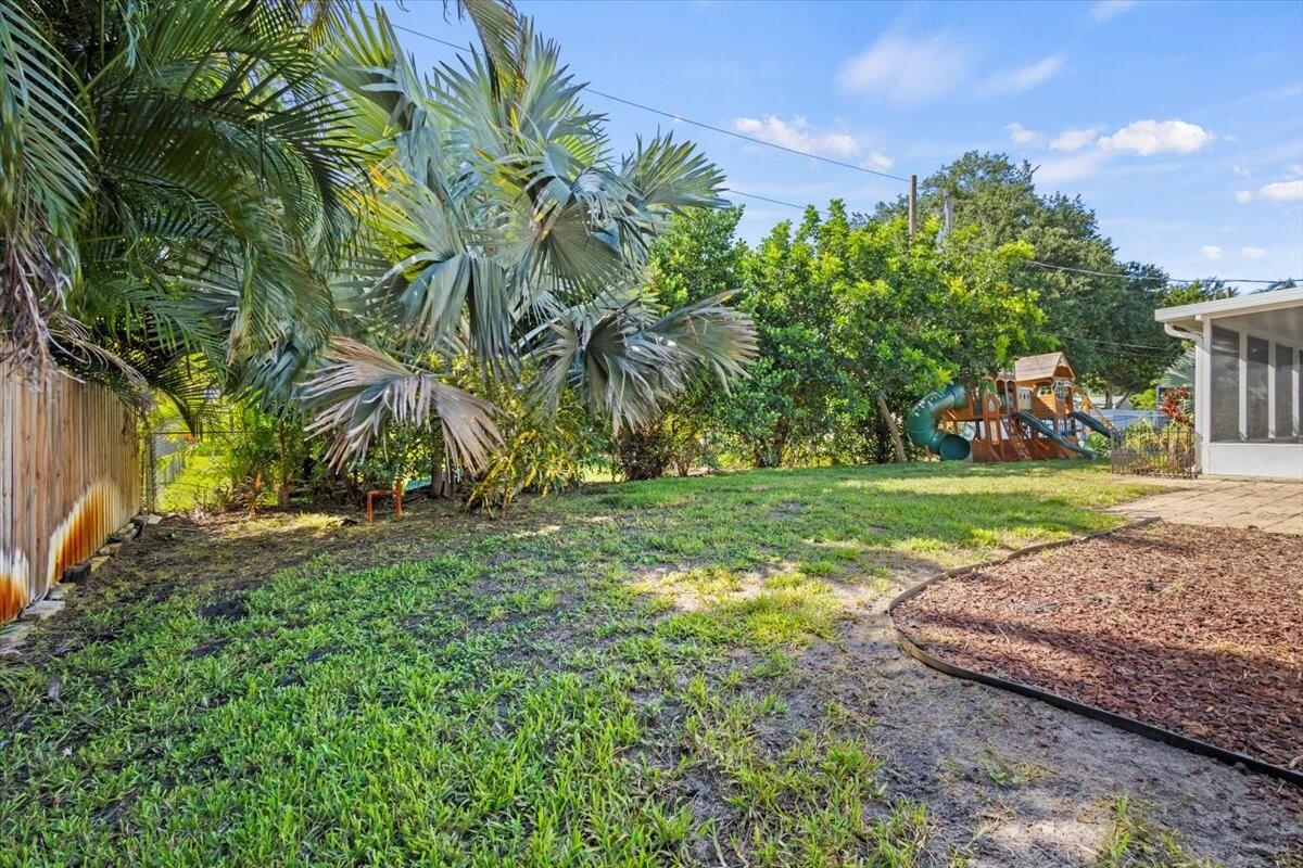 515 Southeast Cliff Road Port St. Lucie, FL 34984 - Photo 63 of 70 515-SE-Cliff-Rd-0062