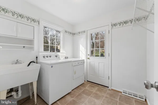 $5,200 | 2302 Tanglevale Drive, Vienna, VA 22181