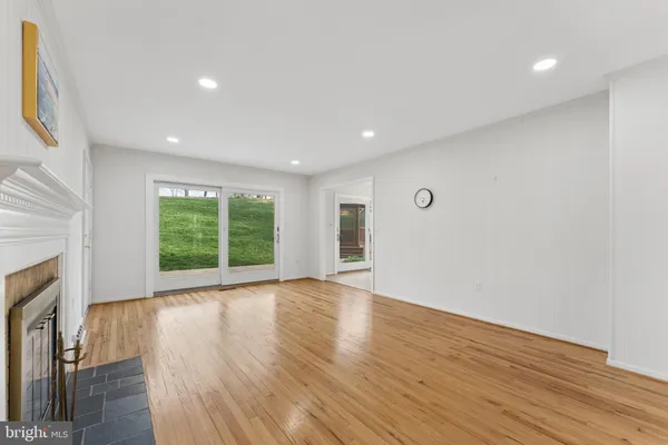 $5,200 | 2302 Tanglevale Drive, Vienna, VA 22181