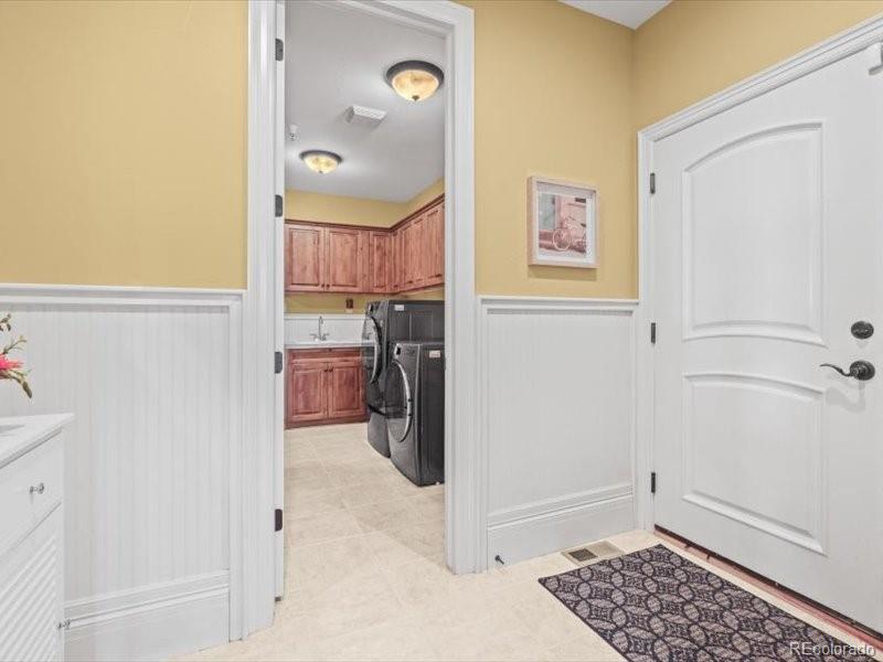 1222 Buffalo Ridge Road Castle Pines, CO 80108 - Photo 28 of 48 Gallery Image 28