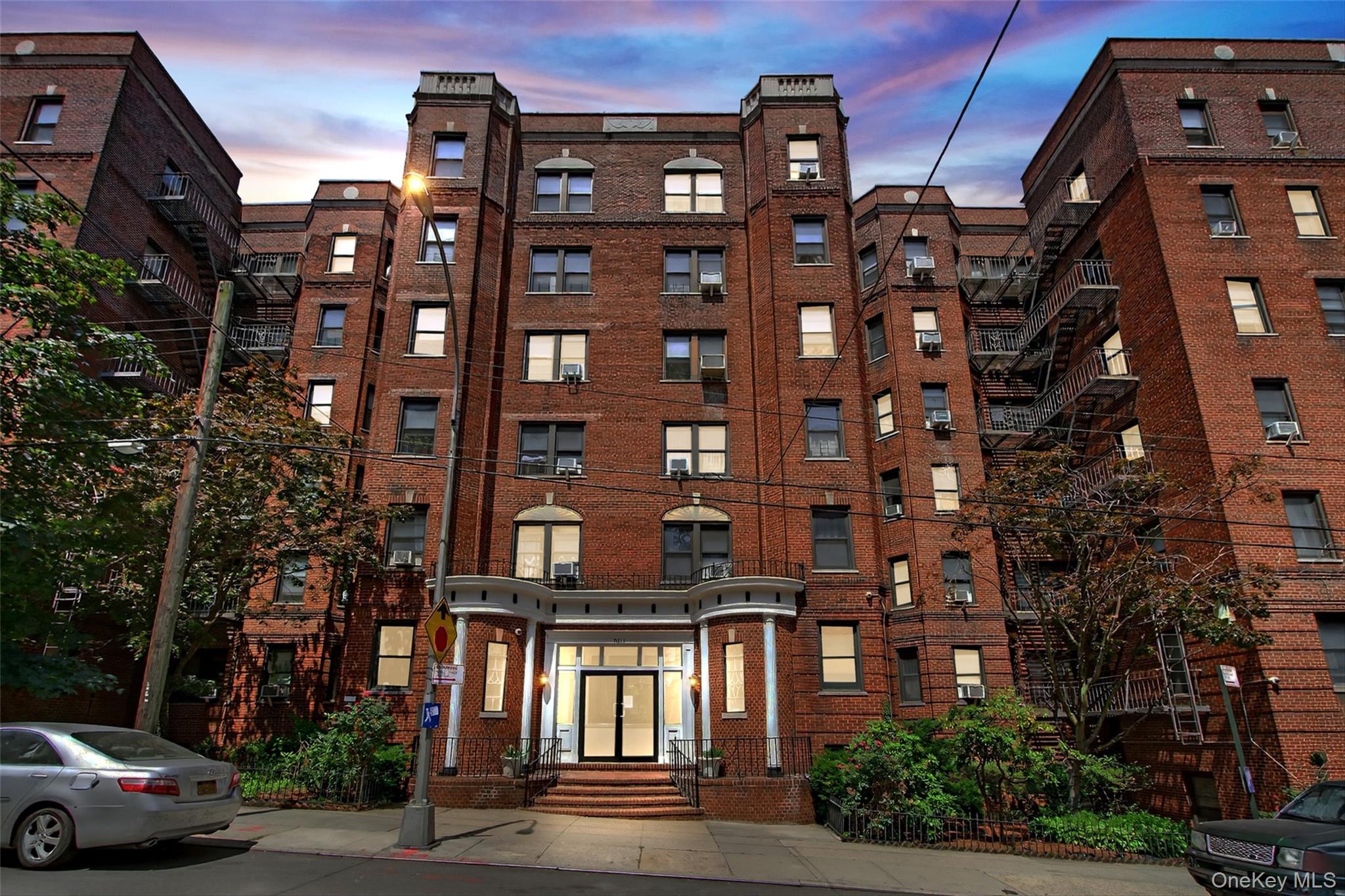 96-11 65th Road, Unit 313 Queens, NY 11374 - Photo 1 of 1 Gallery Image 1