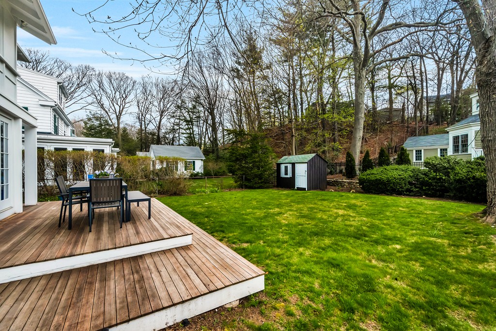 26 Berkshire Road Newton, MA 02460 - Photo 20 of 23