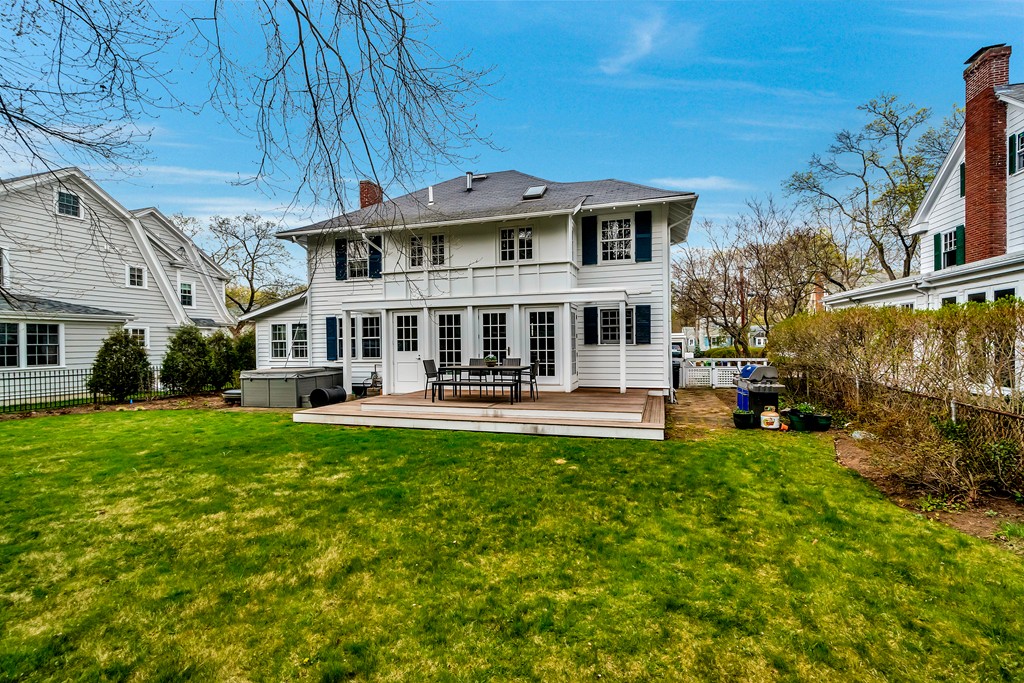 26 Berkshire Road Newton, MA 02460 - Photo 22 of 23