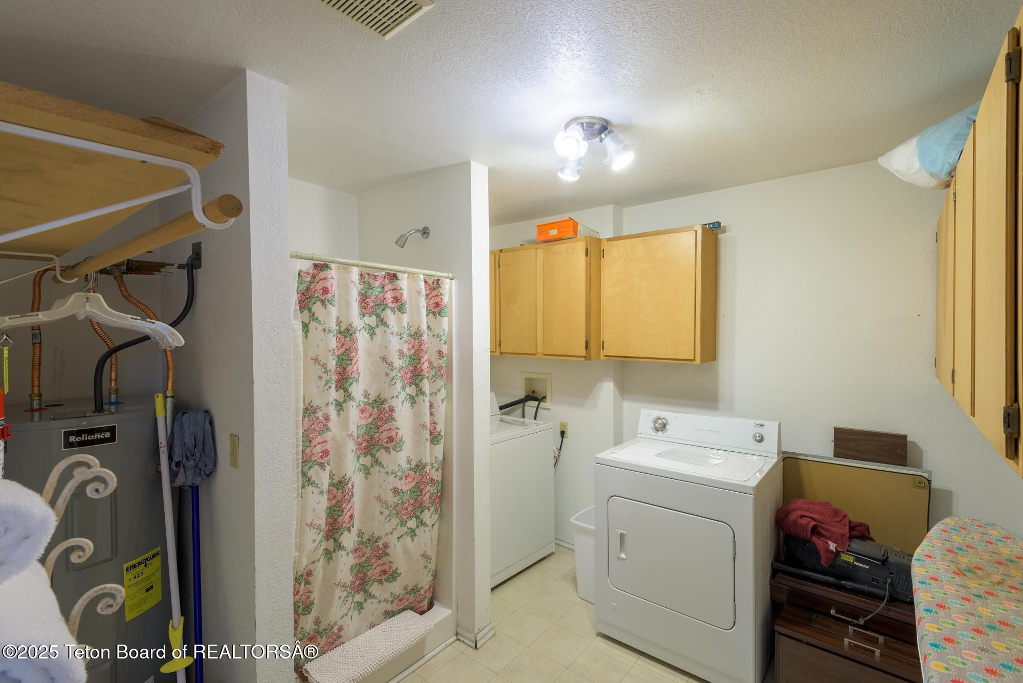 21 East Pine Street Pinedale, WY 82941 - Photo 12 of 50 DSC_8311-HDR