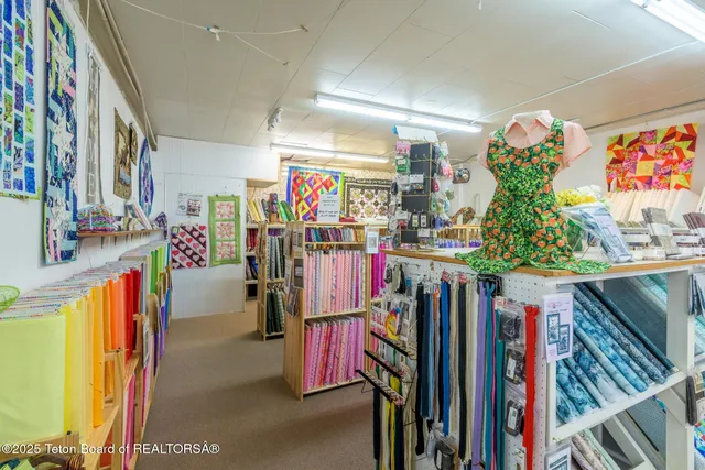 $899,000 | 21 East Pine Street, Pinedale, WY 82941