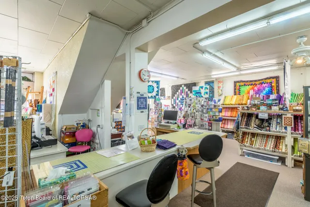 $899,000 | 21 East Pine Street, Pinedale, WY 82941