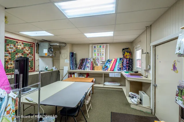 $899,000 | 21 East Pine Street, Pinedale, WY 82941