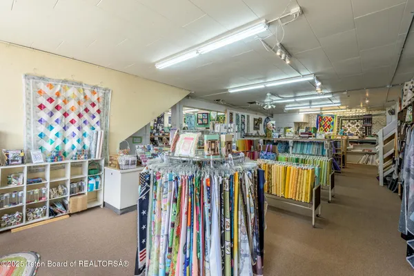 $899,000 | 21 East Pine Street, Pinedale, WY 82941