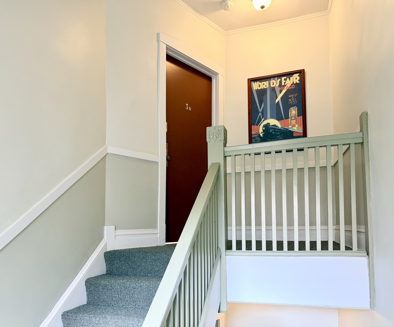 717 West Barry Avenue, Unit 3B Chicago, IL 60657 - Photo 2 of 12